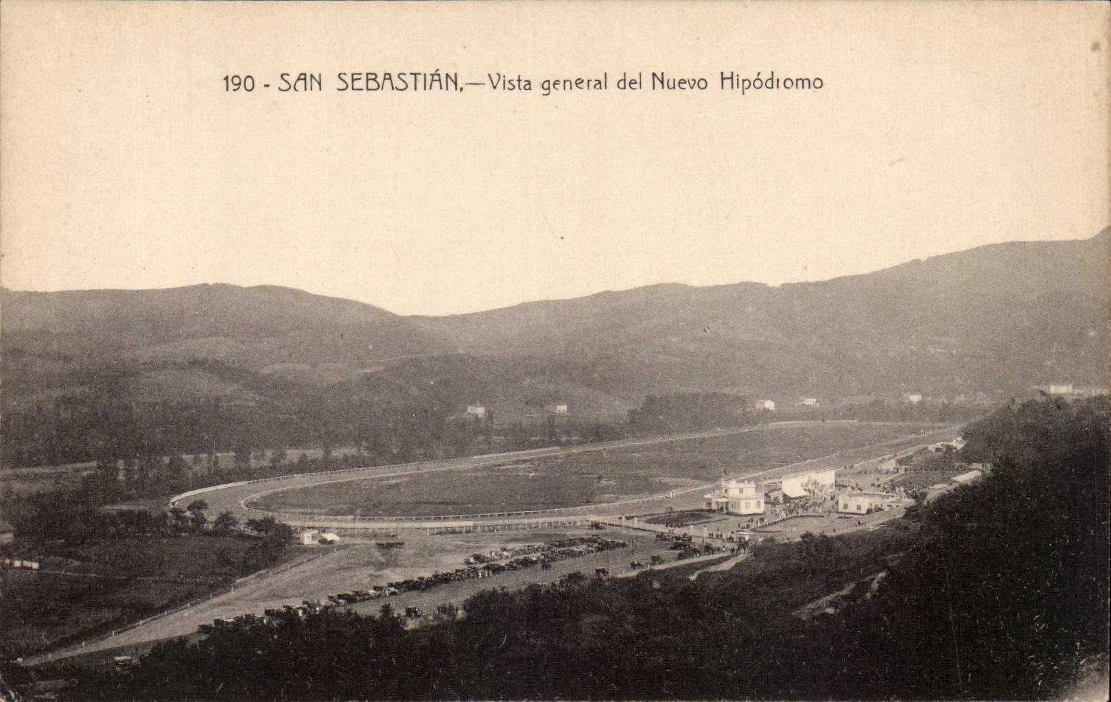 CPA Espagne Spain Espana San Sebastian Vista general del nuevo Hipodiomo