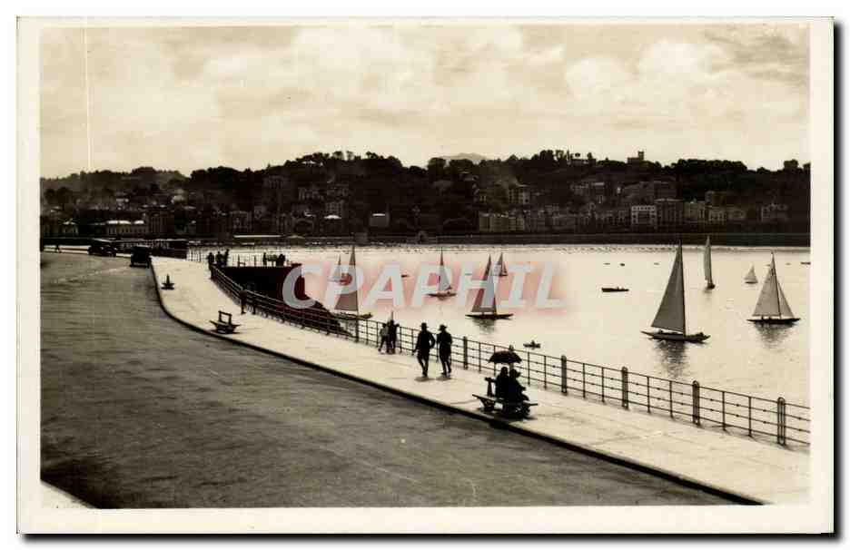 CPA Espagne Spain Espana San Sebastian Paseo de la Republica