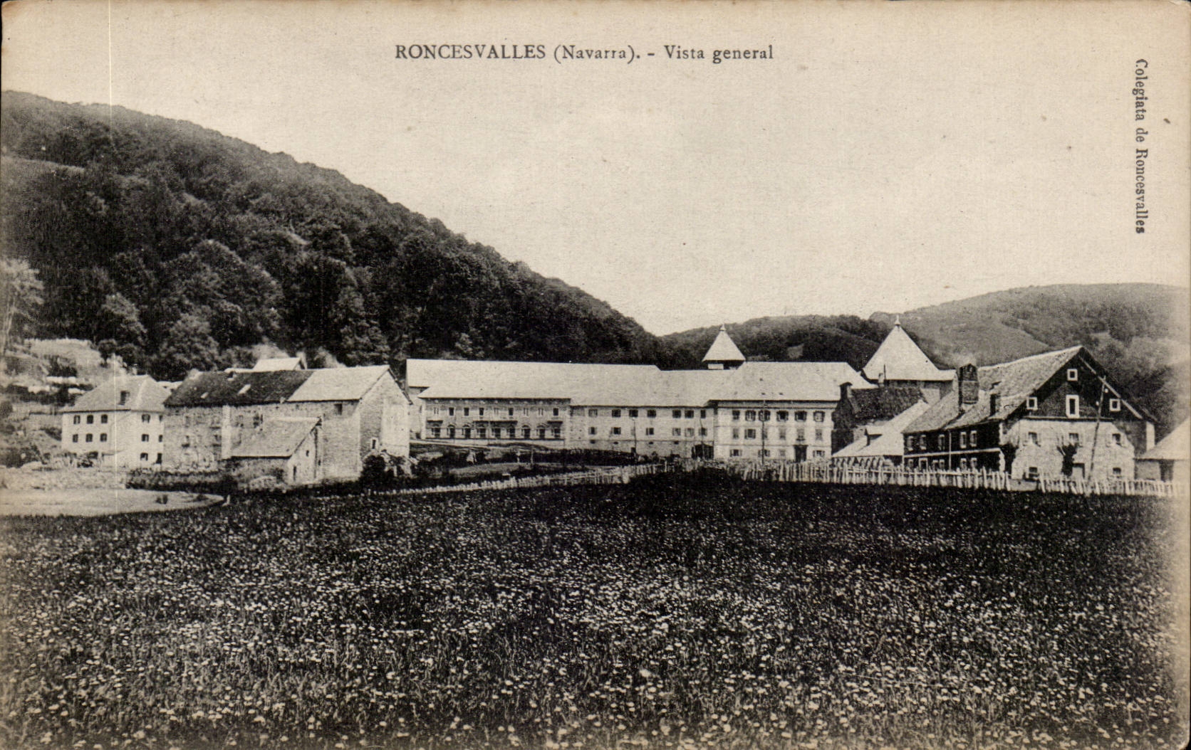 CPA Espagne Espana Spain Roncesvalles Vista general