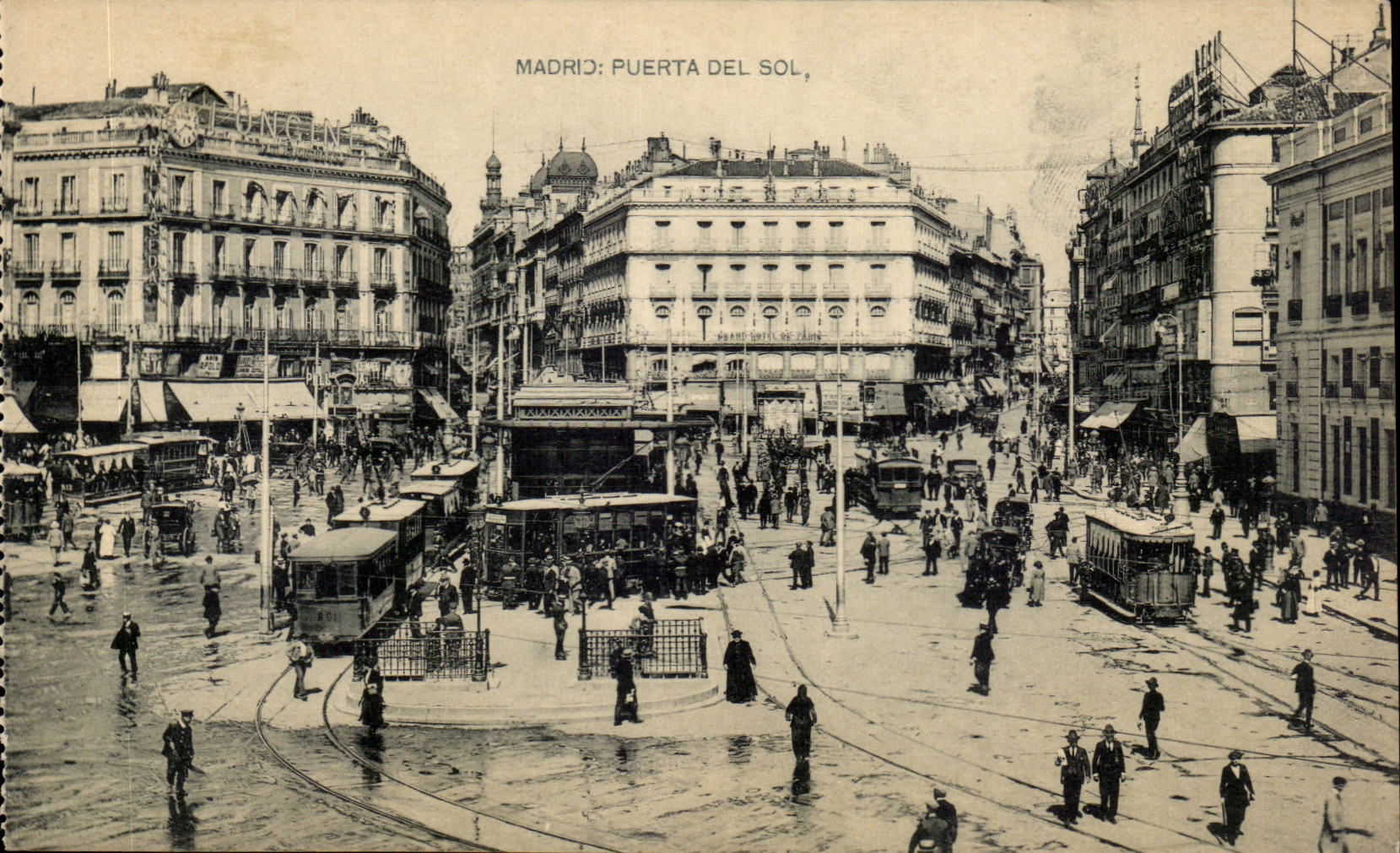 CPA Espagne Spain Espana Madrid Puerta del sol
