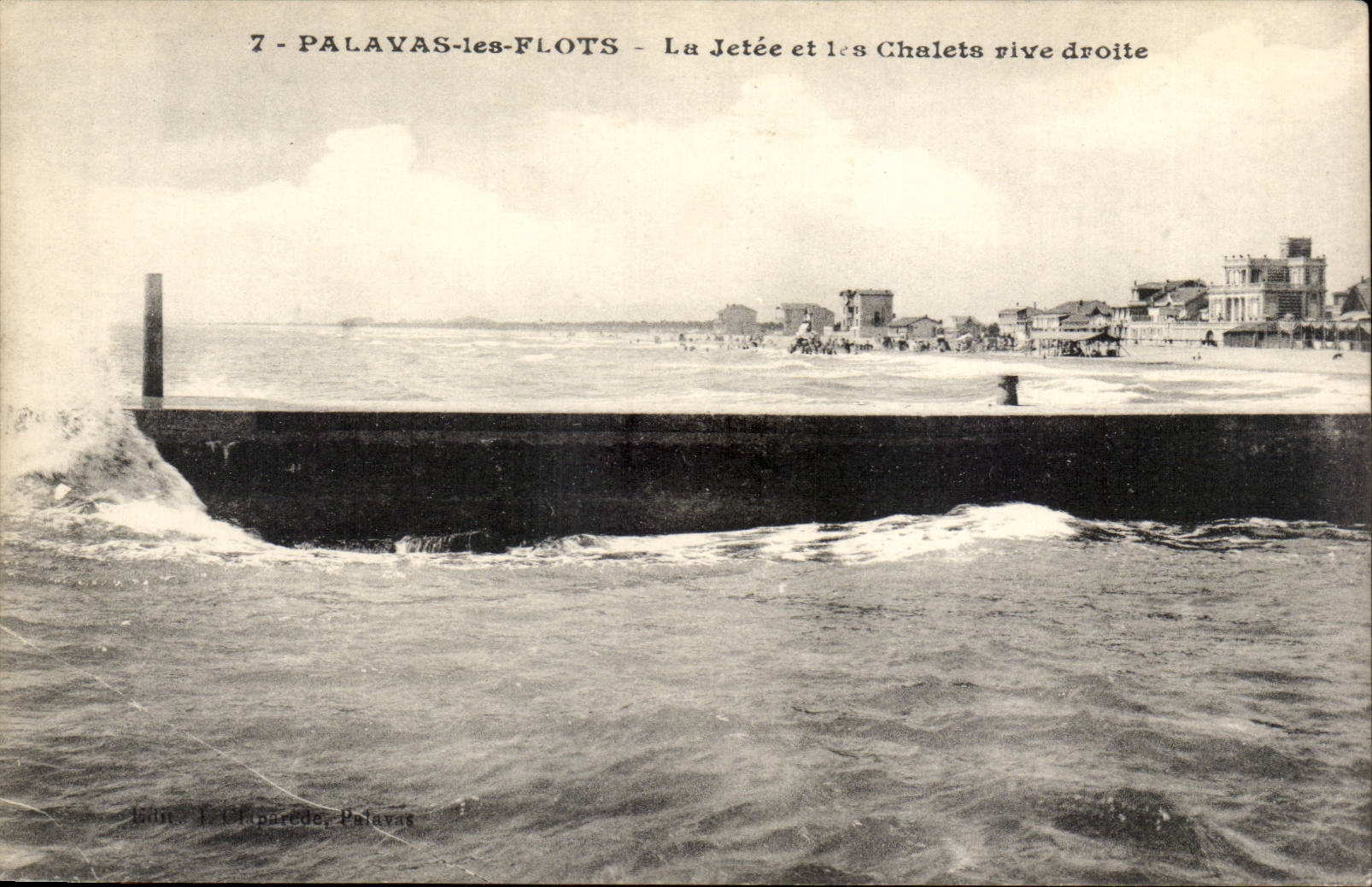 CPA Palavas La jetee et les chalets rive droite