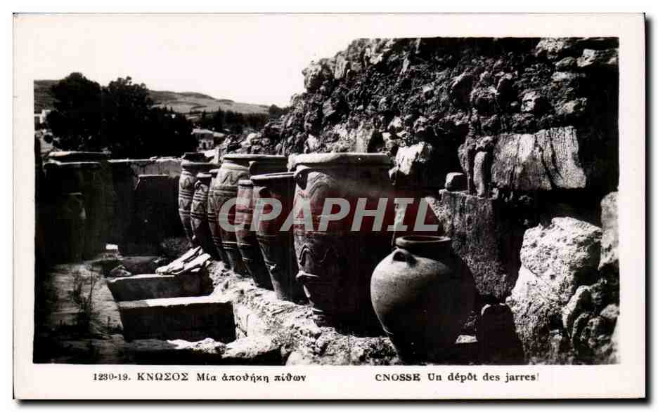 CPA Grece Greece Cnosse Un depot de jarres