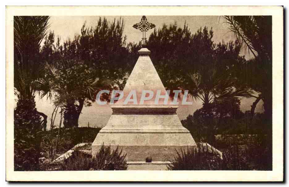 CPA Italie Italia Monumento eretto ai soldati dii Napoleone 1 (anno 1799) Napoleon Milan