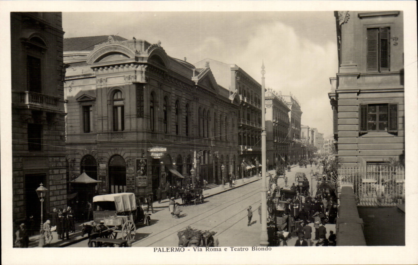 Italia - Italie - Italy - Palermo - Via Roma e Teatro - CPA 