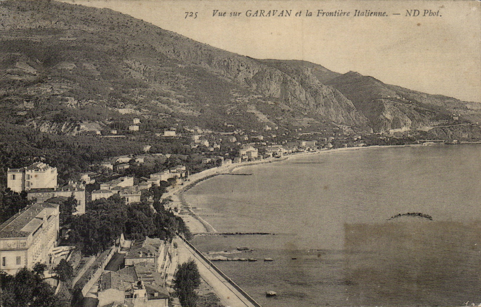Garavan - Vue sur Garavan et la Frontiere Italienne - CPA 