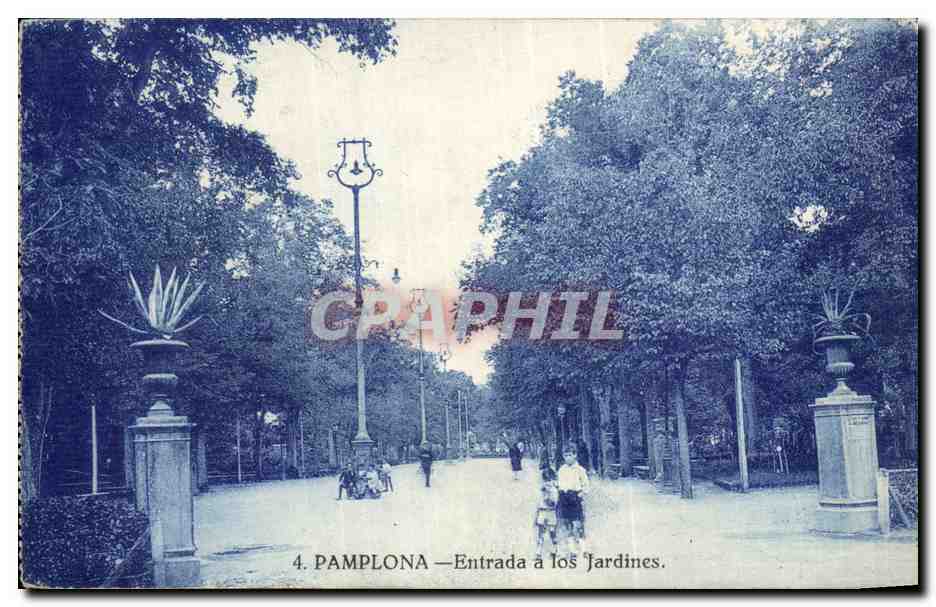 Pamplona — Entrada à los Jardines — Graphil