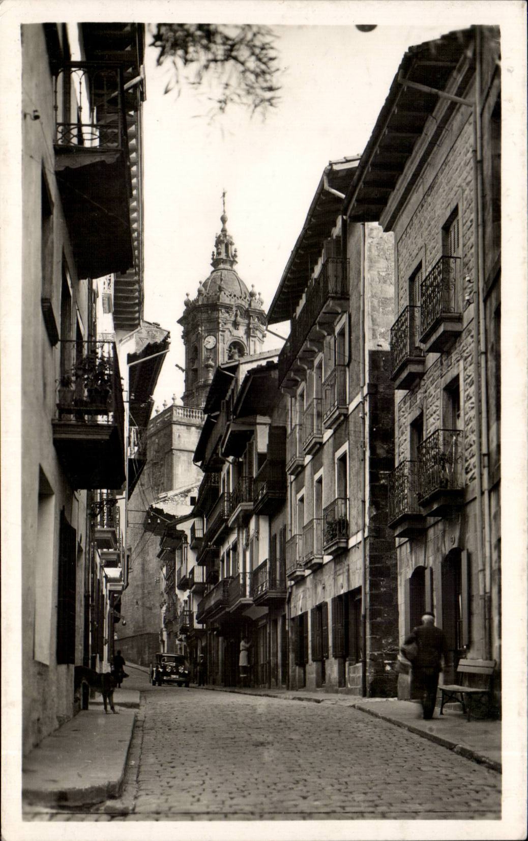 CPSM Espagne Espana Spain San Sebastian Fuenterrabia Calle Mayor