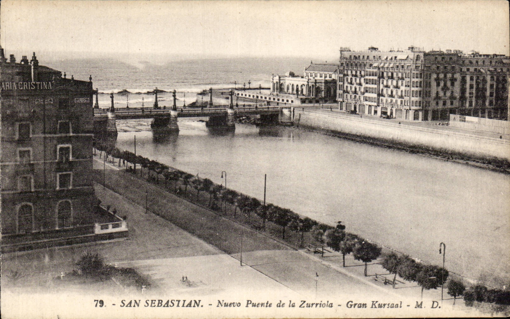 CPA Espagne Spain Espana San Sebastian Nuevo Puente de la Zurriola Gran Kursaal