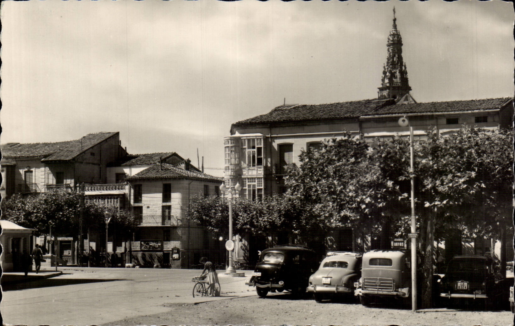 CPA Espagne Spain Espana Santo Domingo de a Calzad 