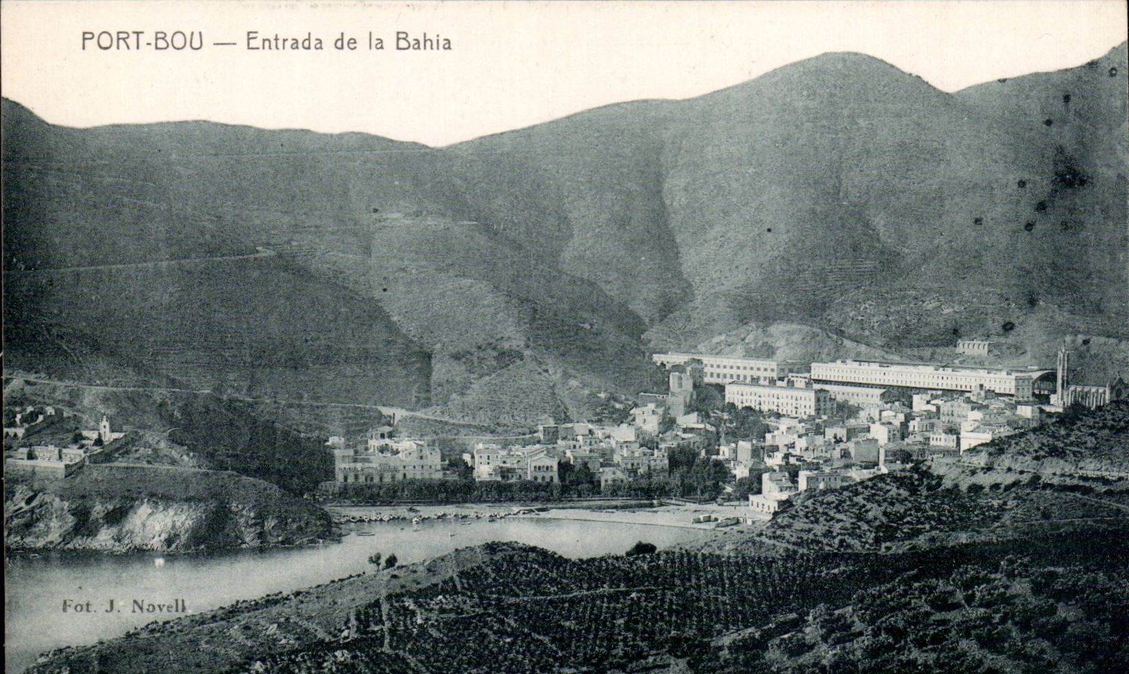 CPA Espagne Spain Espana Port Bou Entrada de la Bahia