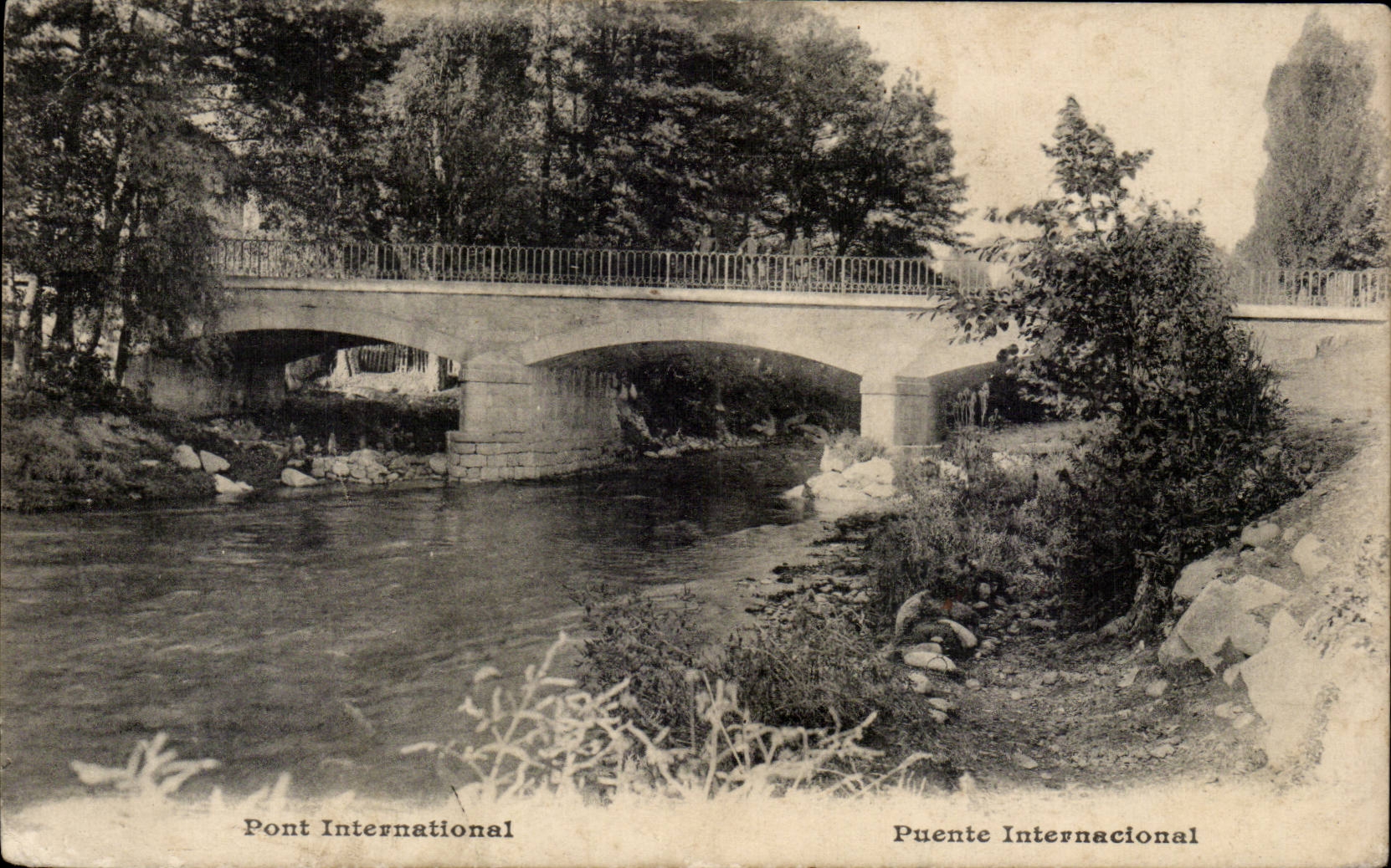 CPA Espagne Spain Espana Pont international