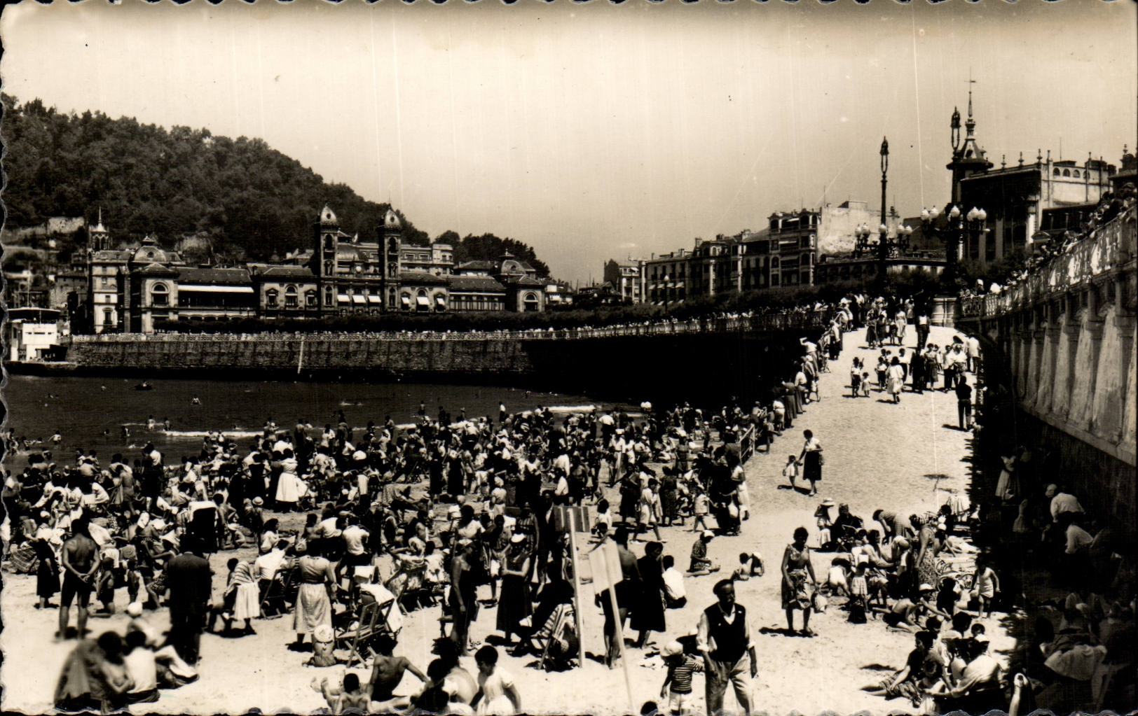 CPA Espagne Spain Espana San Sebastian Vista parcial de la playa