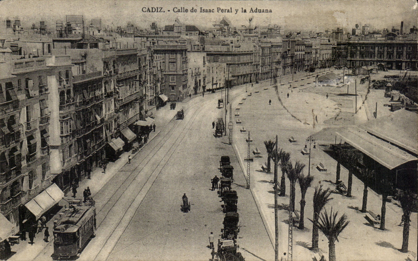 CPA Espagne Spain Espana Cadiz Calle de Isaac Peral y la Aduana
