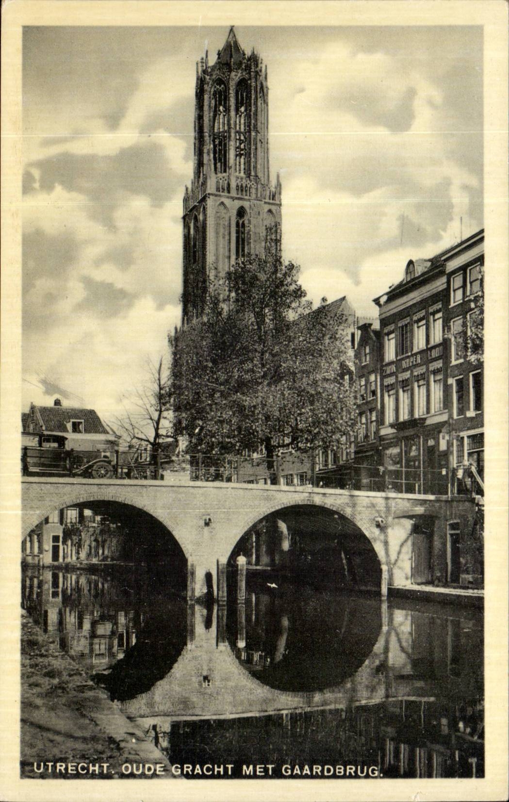 CPA Pays Bas Utrecht Oude Gracht met Gaardbrug