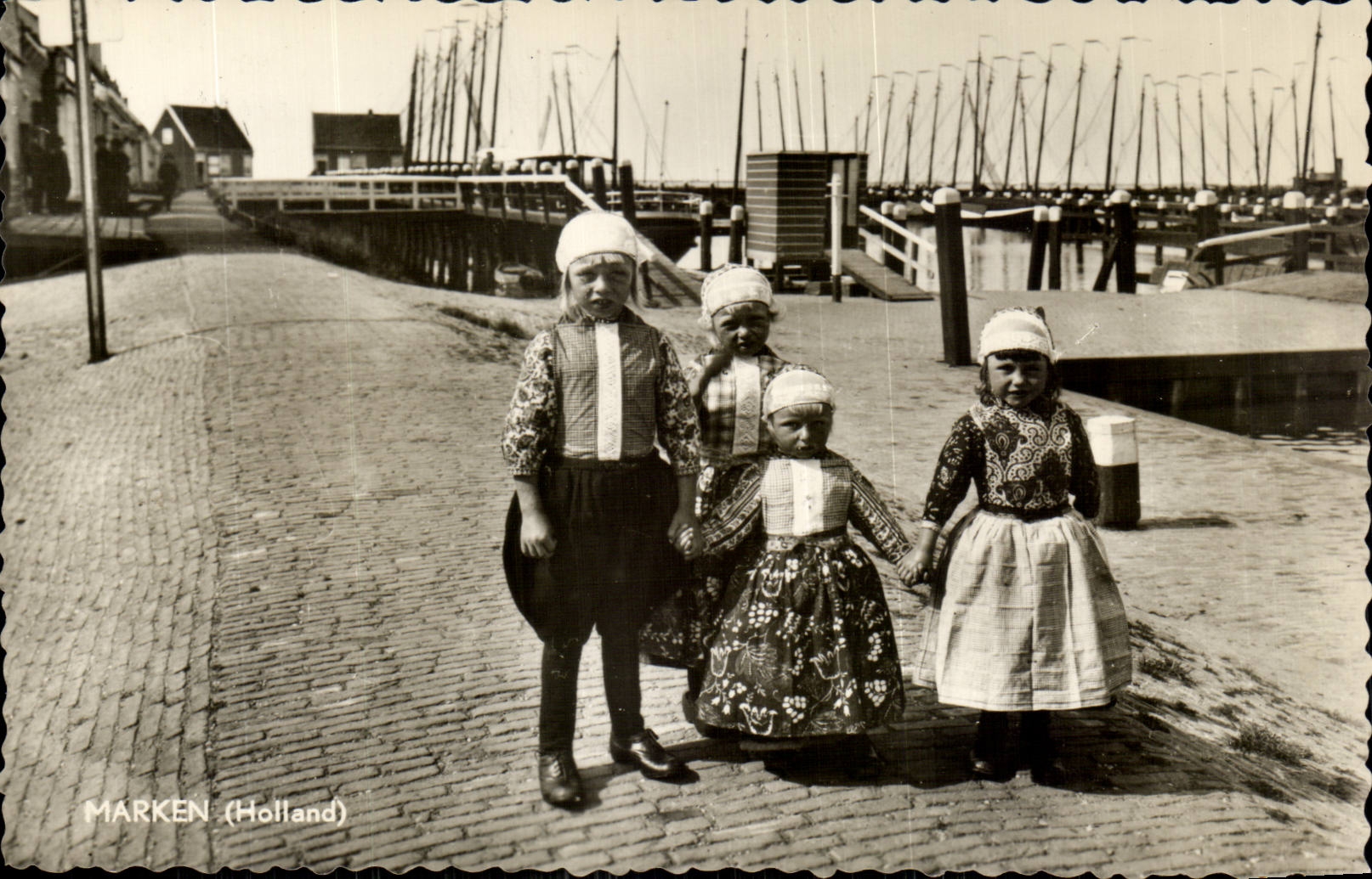 CPA Pays Bas Marken Holland Enfants Folklore