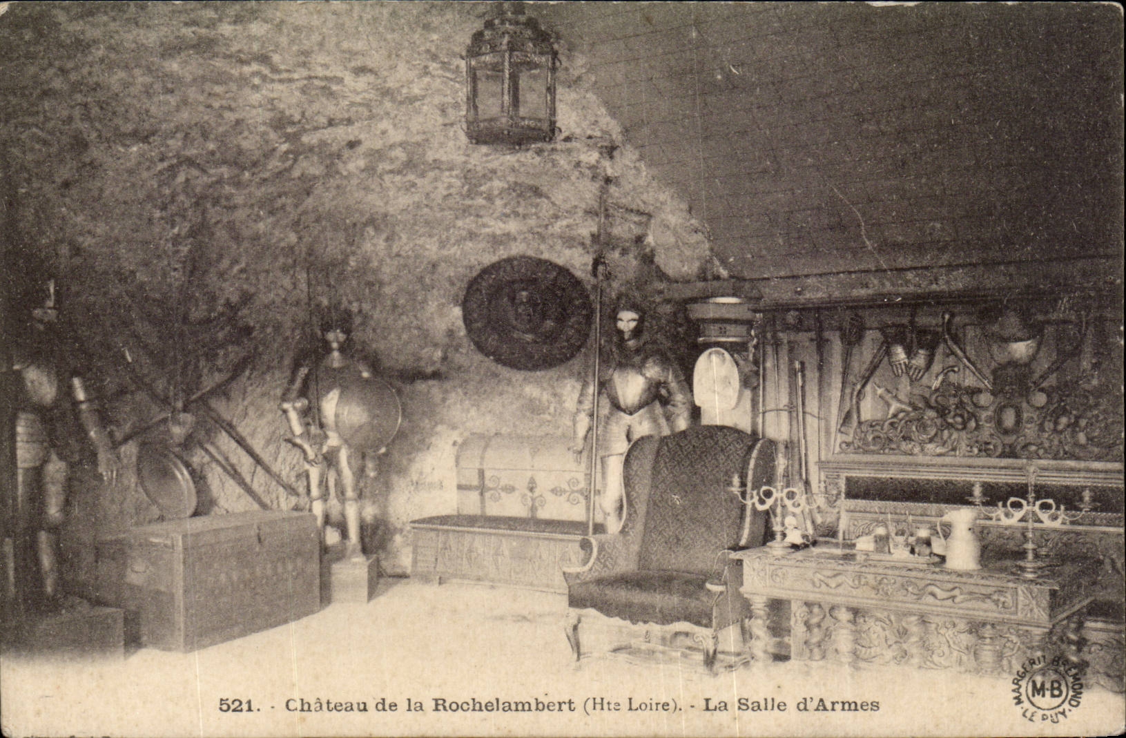 CPA Chateau de la Rochelambert La salle d'armes