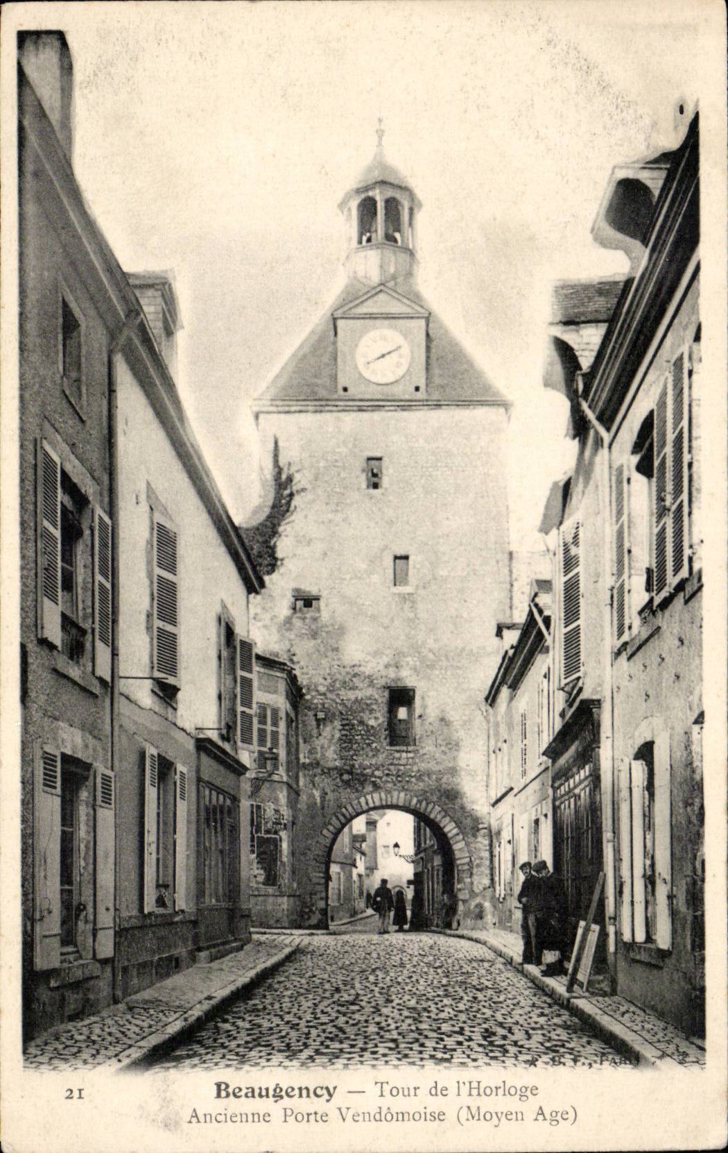Beaugency — Tour de l'Horloge (Ancienne Porte Vendômoise, Moyen Âge)