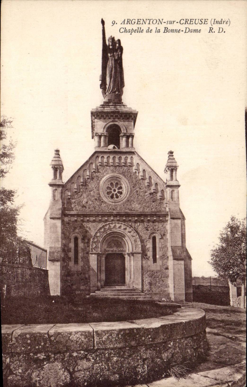 CPA Argenton sur Creuse Chapelle de la Bonne Dame