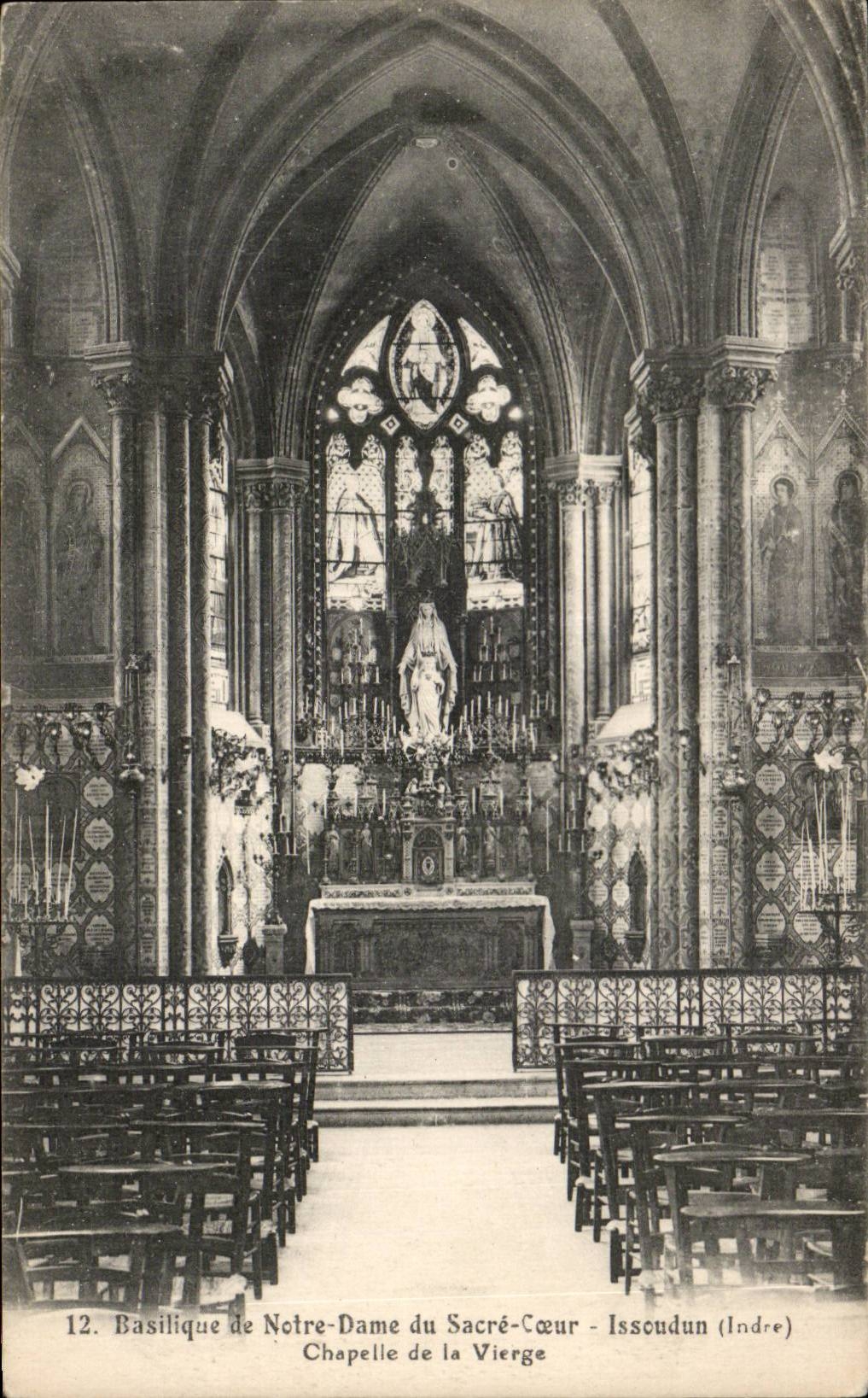 CPA Issoudun Basilique de Notre Dame du Sacre Coeur Chapelle de la vierge