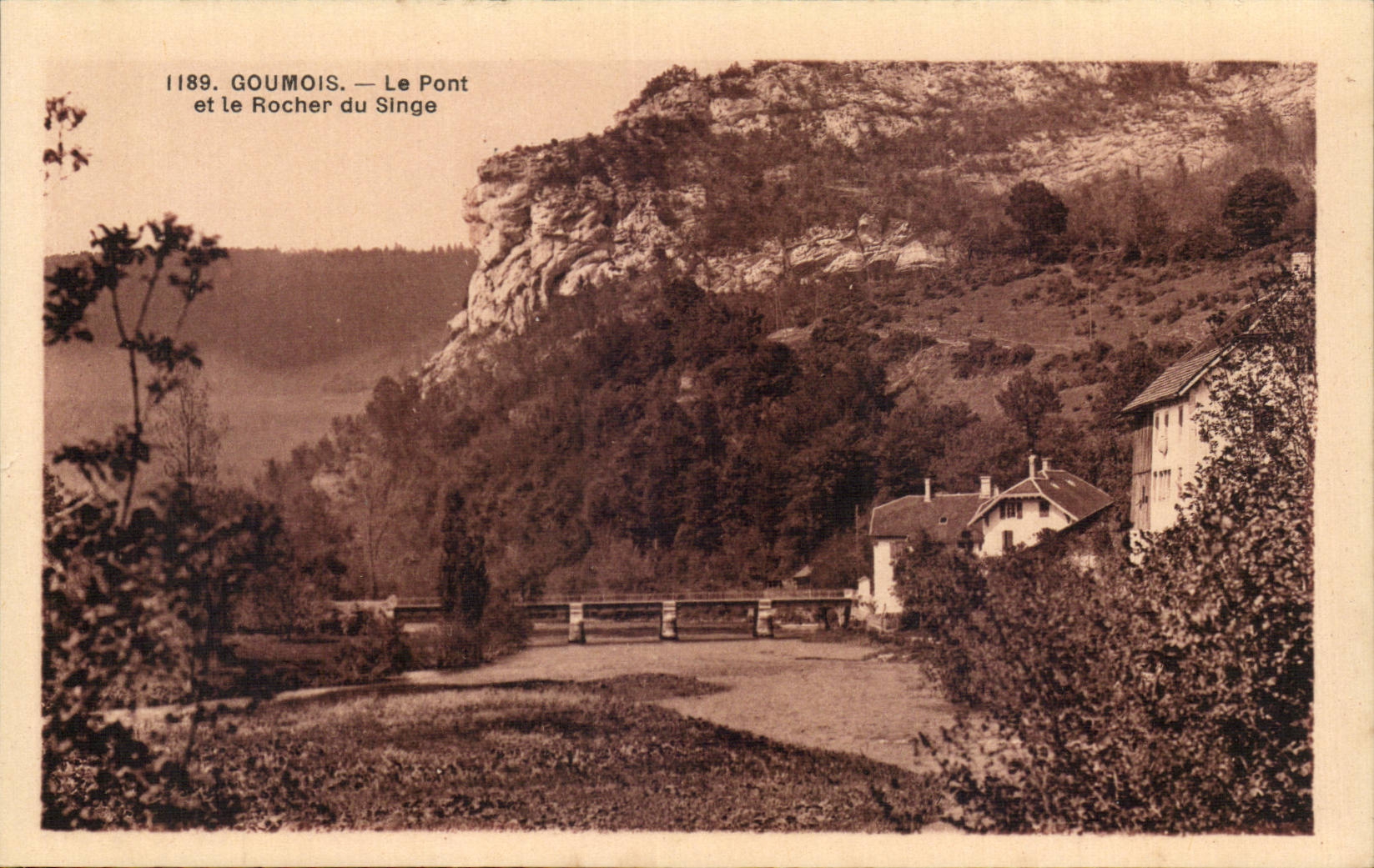CPA Goumois Le pont et le rocher du singe