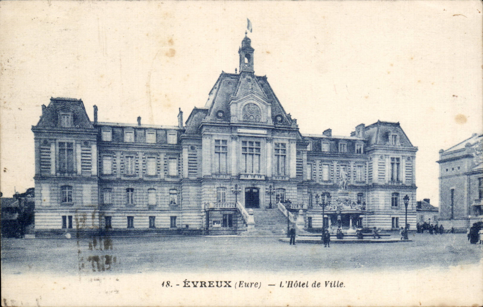 CPA Evreux L'hotel de ville