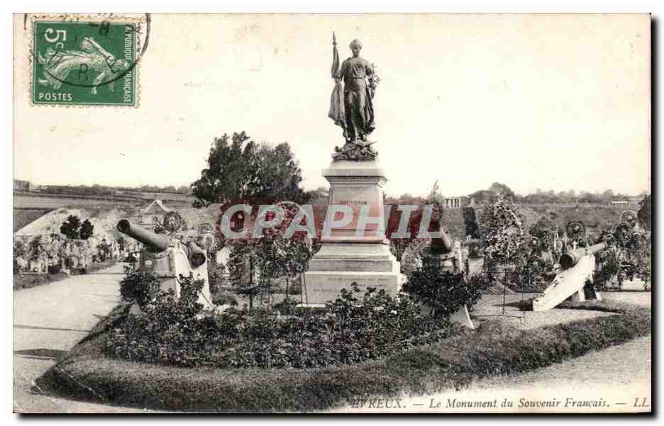 CPA Evreux Le monument du souvenir Francais