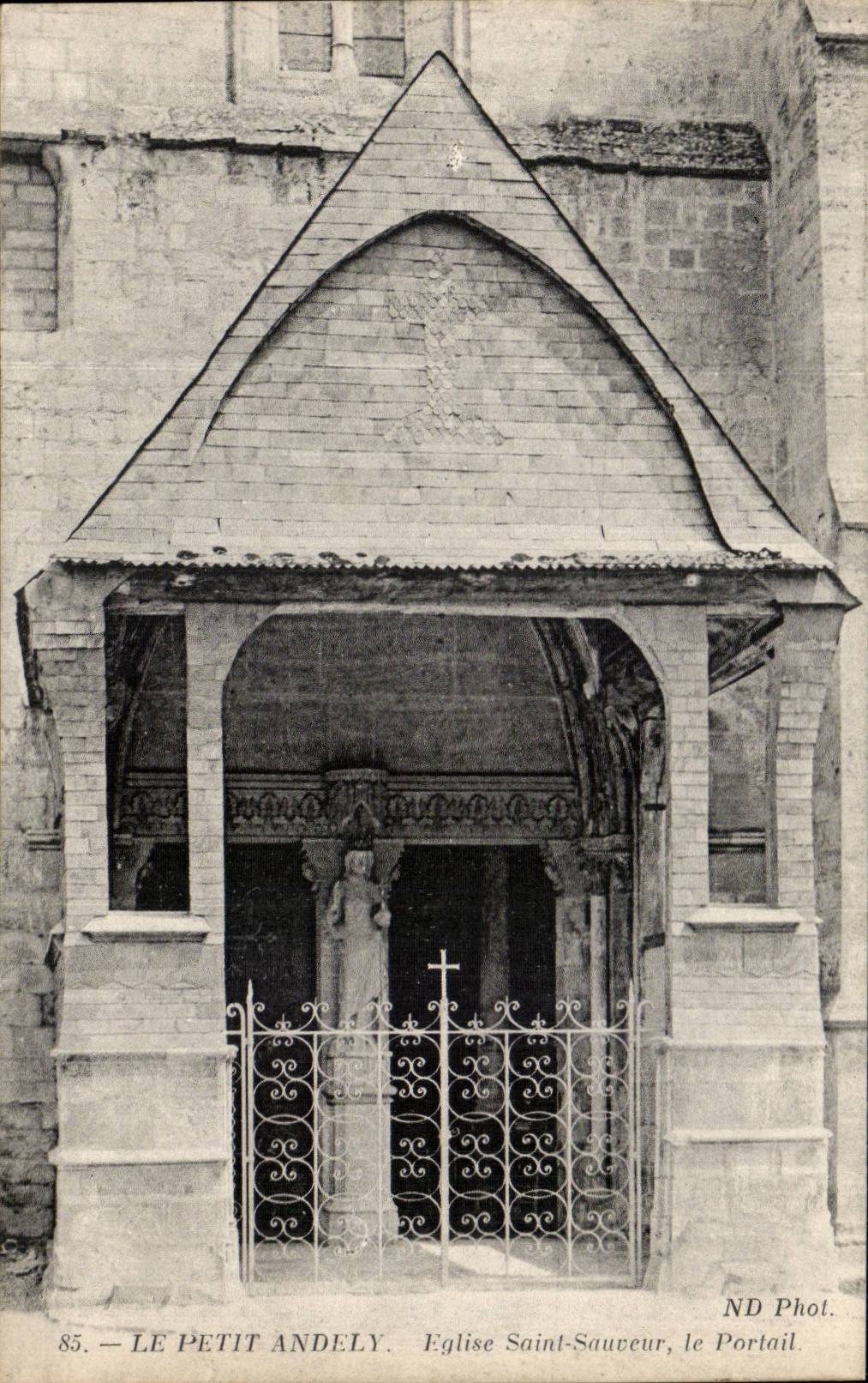 CPSM Les Andelys Le petit Andely Eglise Saint Sauveur le portail