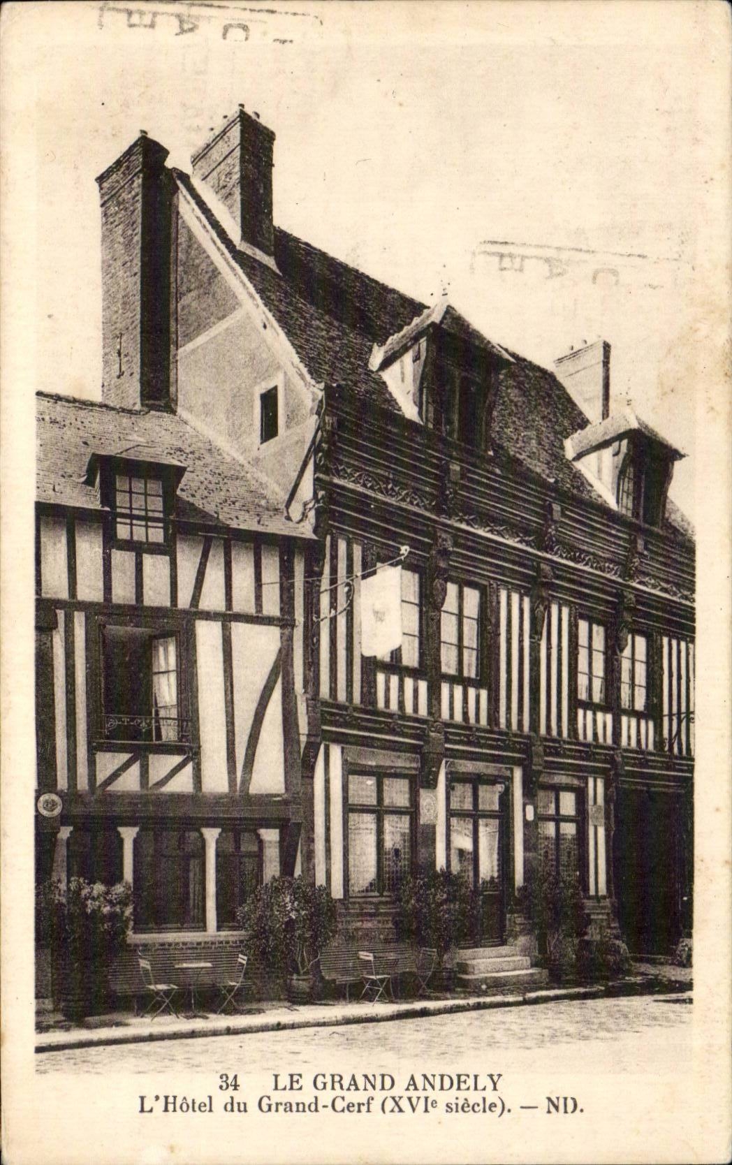 L'Hôtel du Grand-Cerf (XVIe siècle) — Andely — ND.