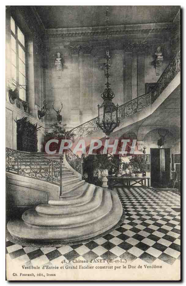 CPA Chateau d'Anet Vestibule d'entree et grand escalier construit par le duc de Vendome
