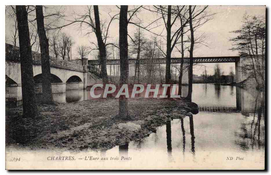 CPA Chartres L'Eure aux trois ponts