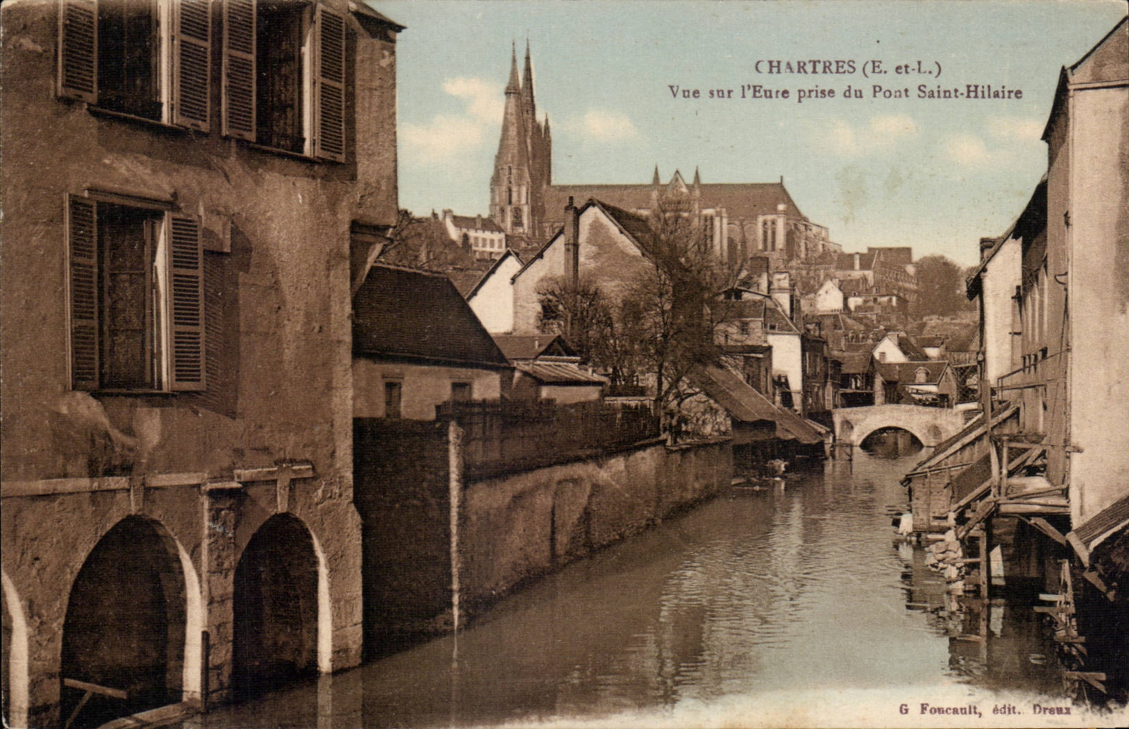 CPA Chartres Vue sur l'Eure prise du pont Saint Hilaire