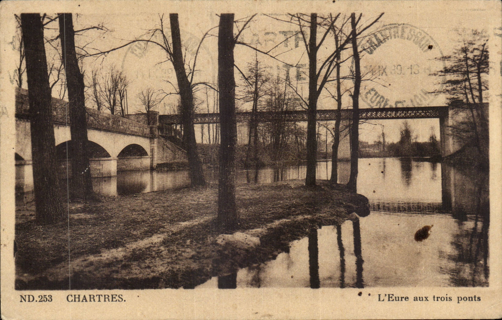 L'Eure aux trois ponts — Chartres — ND.253