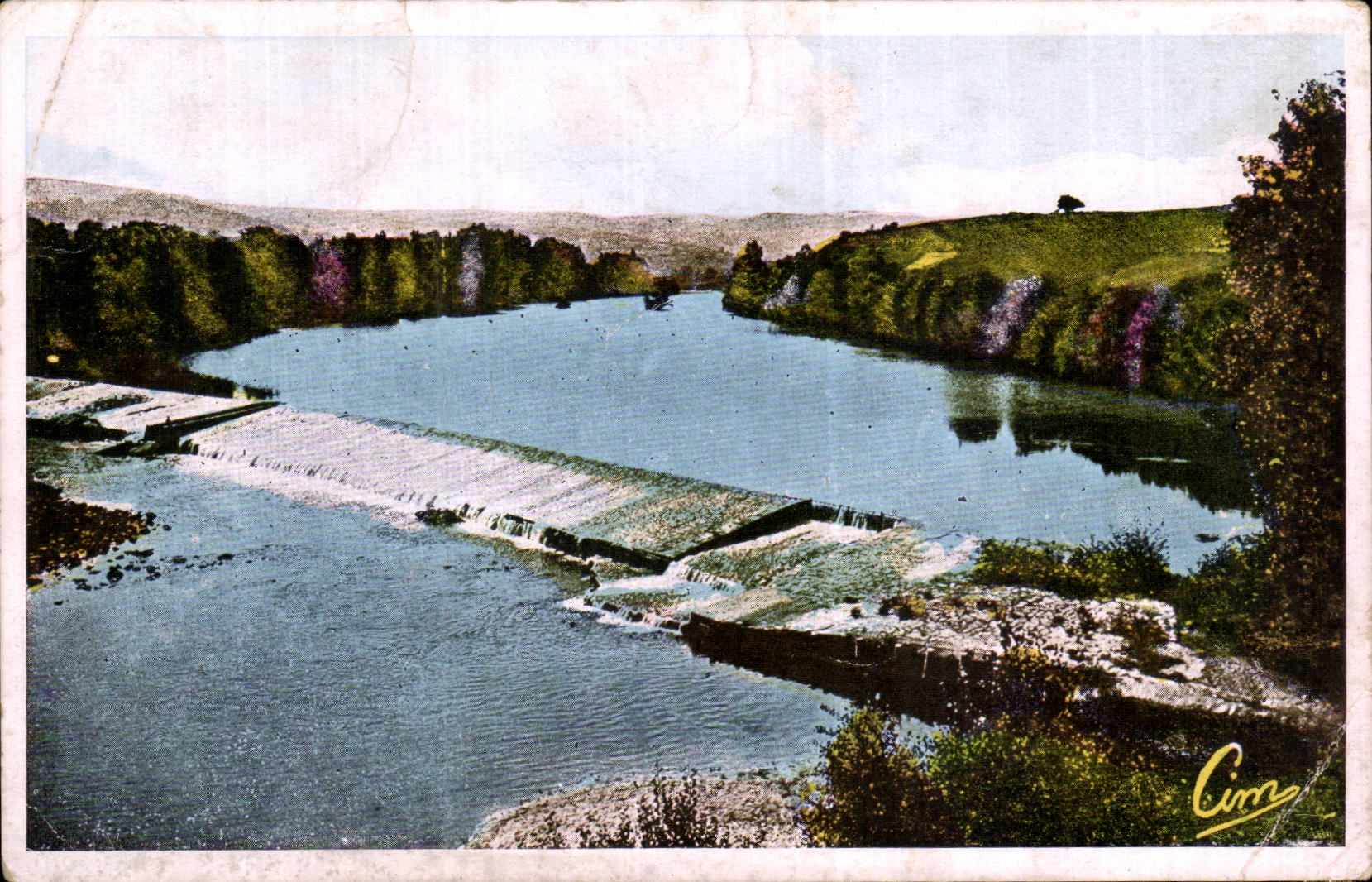 CPA Brioude Le barrage de la Bageasse sur l'Allier ou se peche le saumon 
