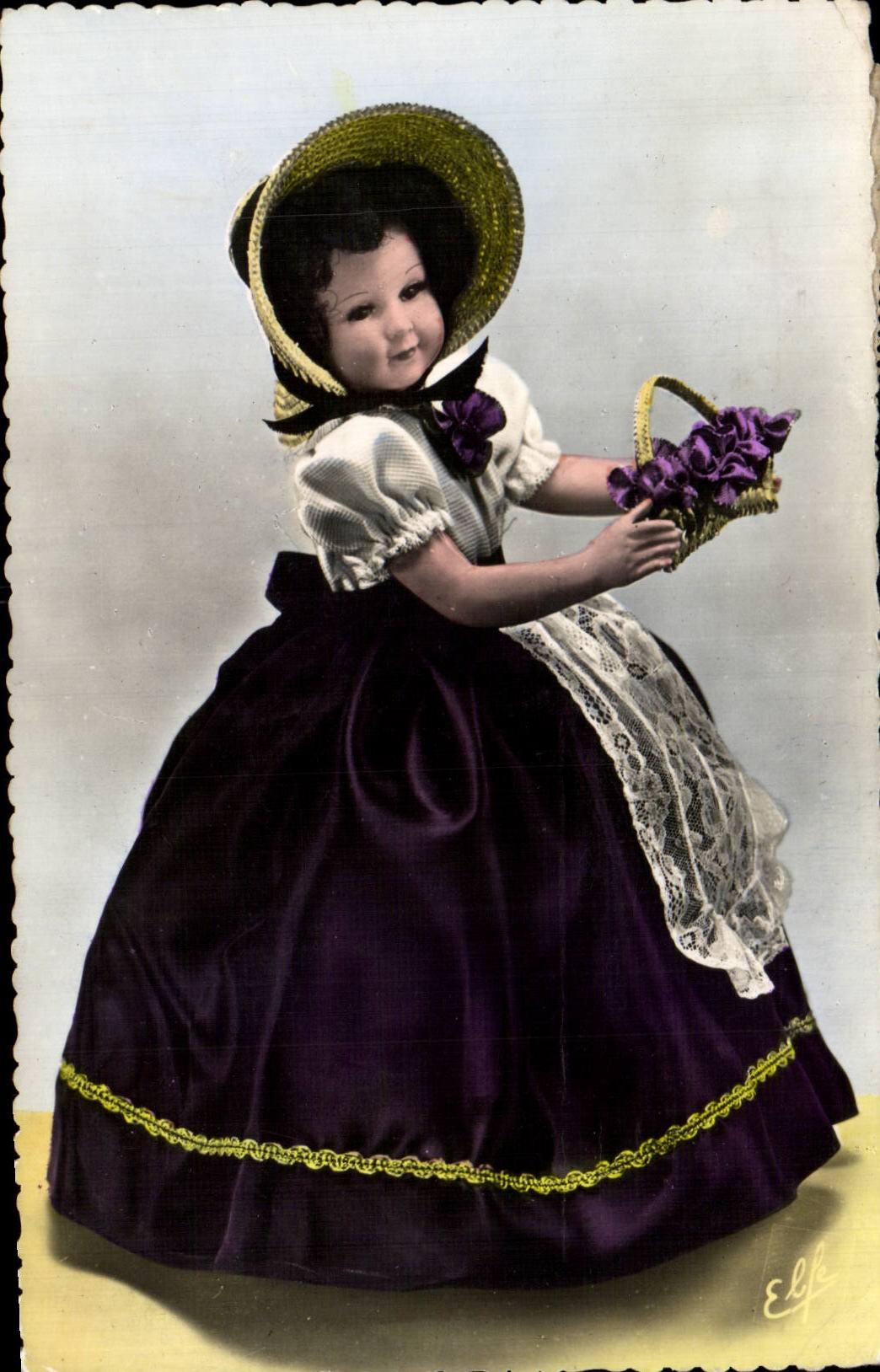 CPA Costume regional La Toulousaine Poupee d'Horphin 