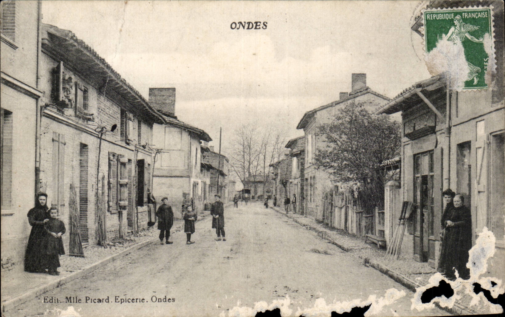 Ondes — rue principale avec commerces — Edit. Mlle Picard, Epicerie, Ondes