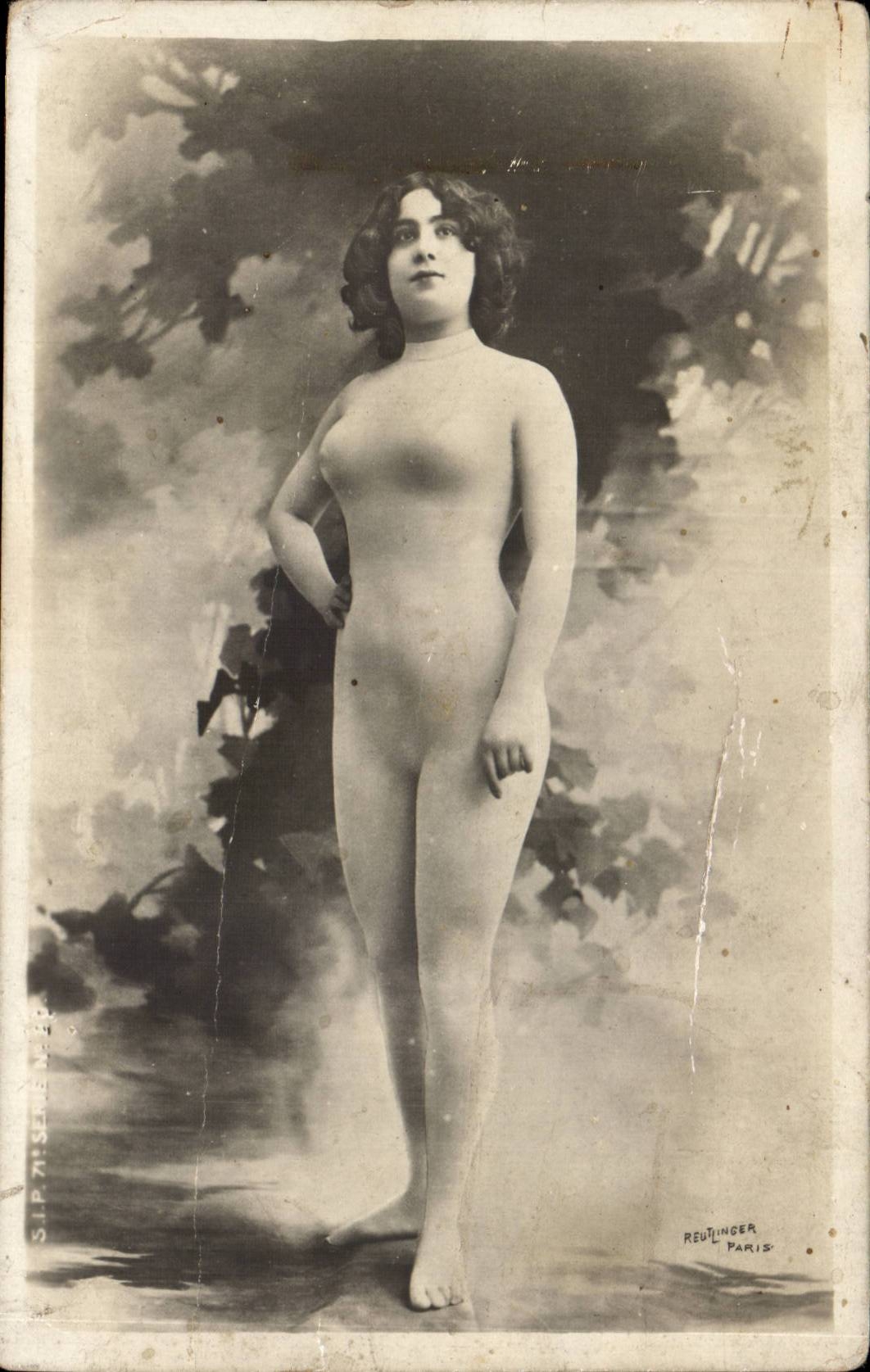CPA Fantaisie Femme
