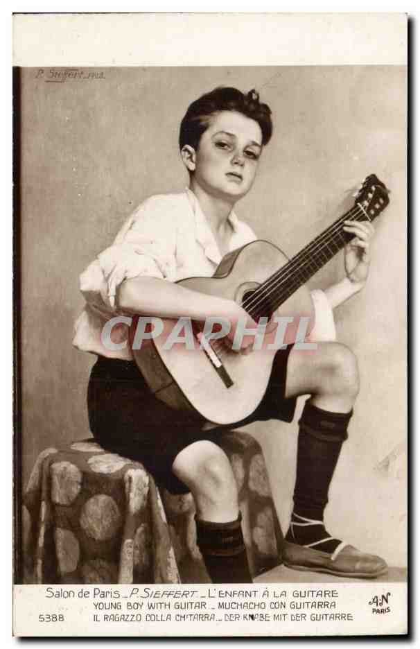 CPA Fantaisie Salon de Paris L'enfant a la guitare Sieffert