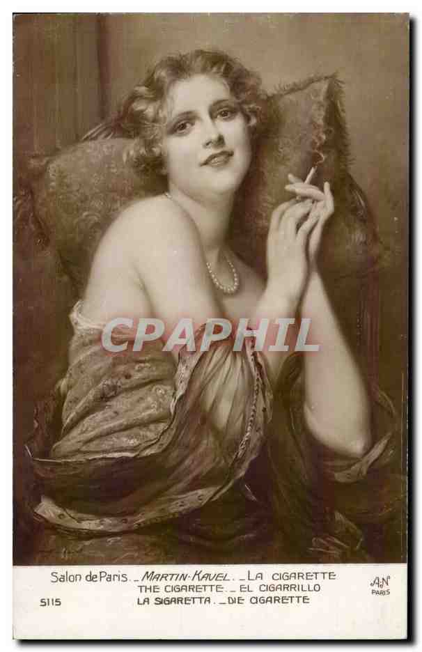 CPA Fantaisie Salon de Paris Martin Kavel La cigarette Femme