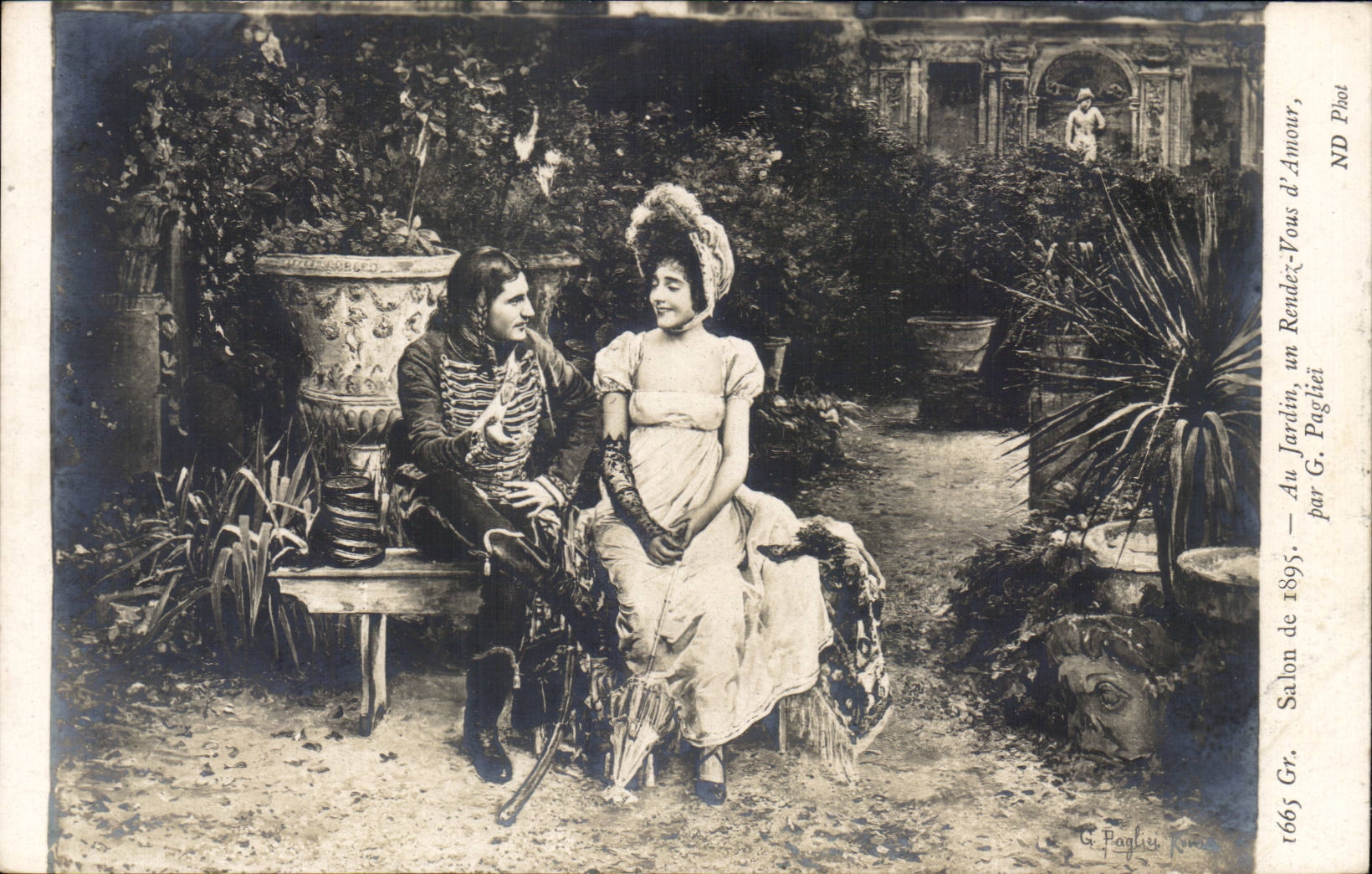 CPA Fantaisie Salon 1895 Au jardin un rendez vous d'amour Pagliei Militaria 