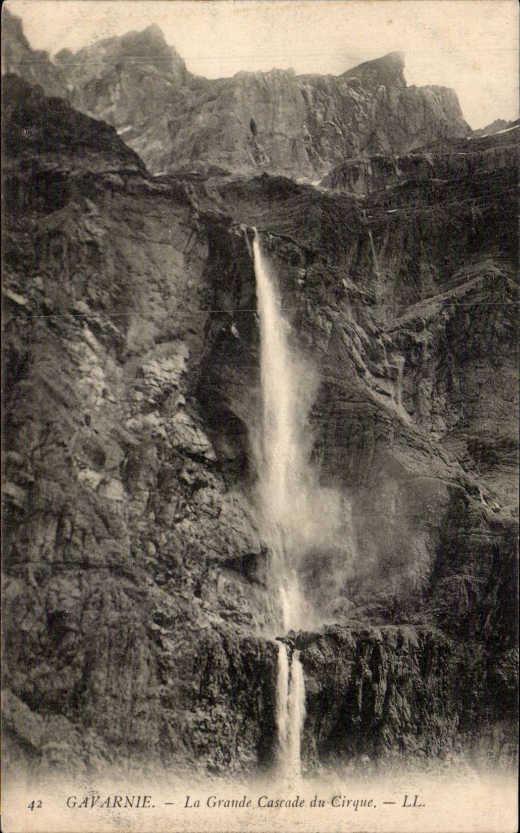 CPA Gavarnie La grande cascade du cirque