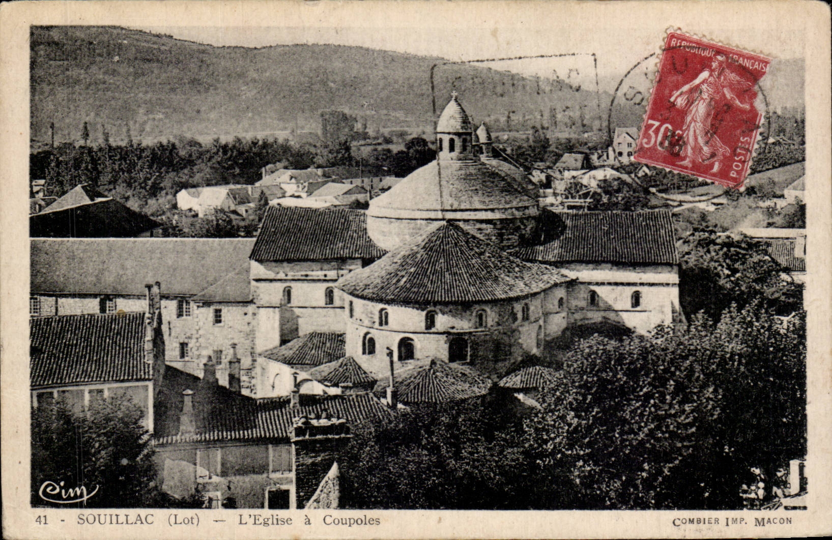 CPA Souillac L'eglise a Coupoles