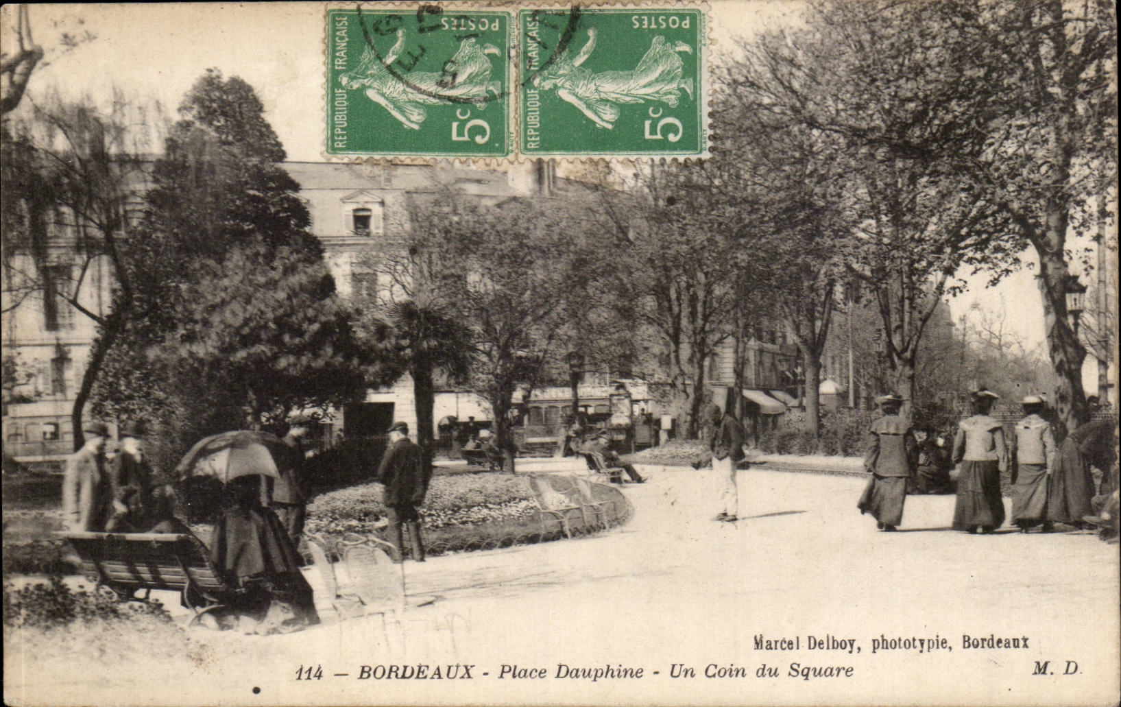 CPA Bordeaux Place Dauphine Un coin du square