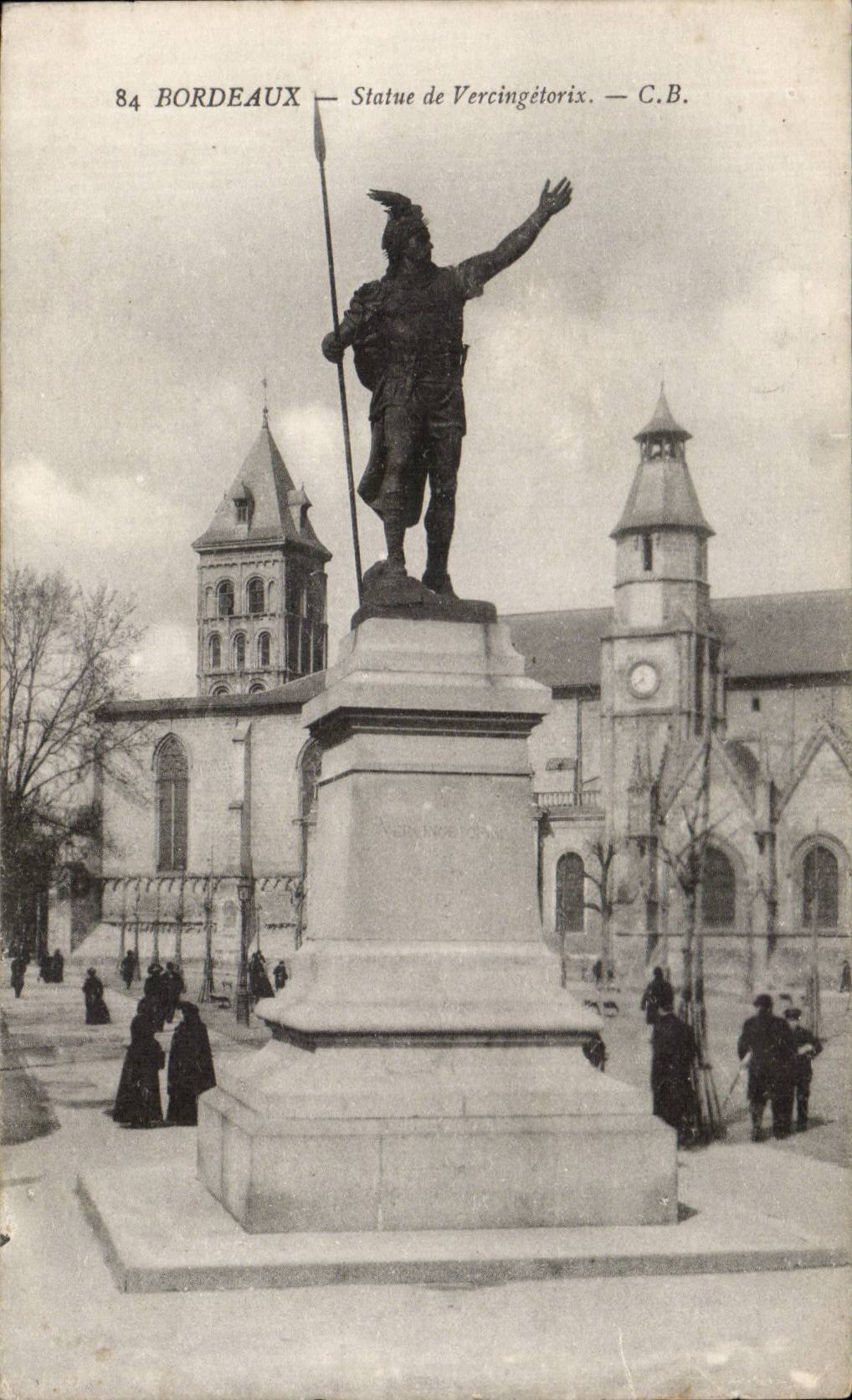 Bordeaux - Statue de Vercingetorix - CPA 
