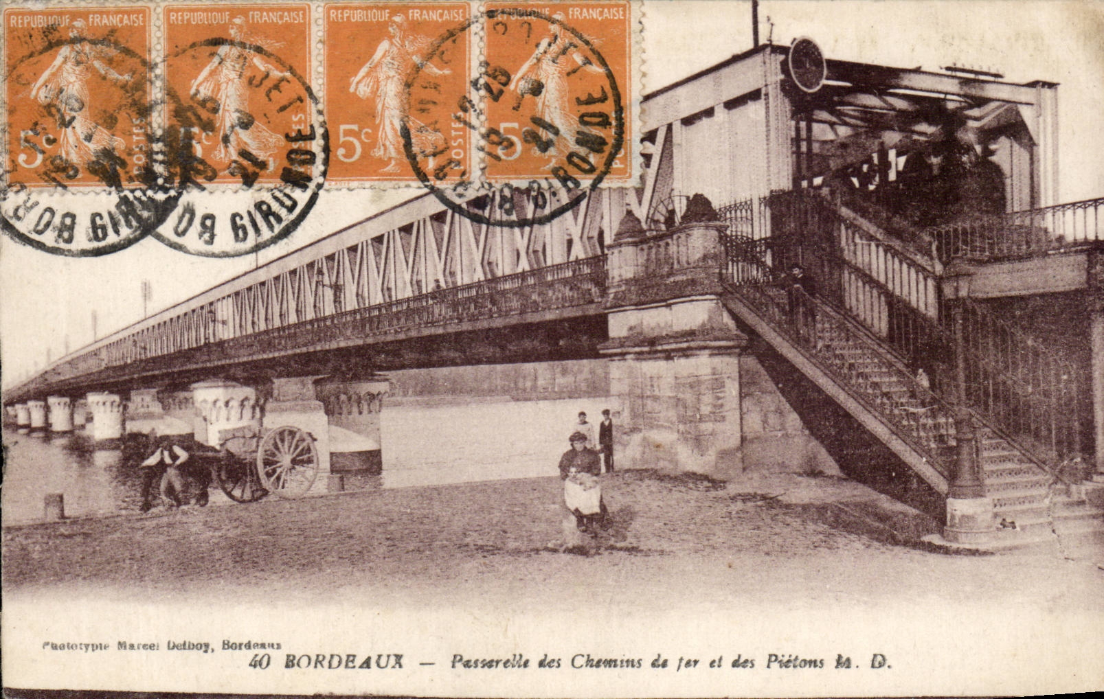 Bordeaux — Passerelle des Chemins de fer et des Piétons