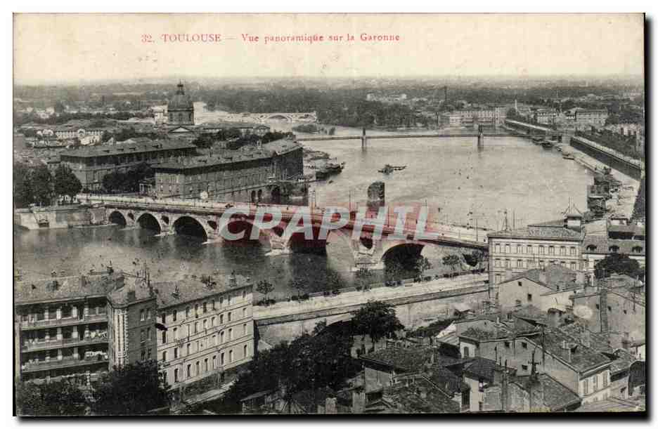 Toulouse — Vue panoramique sur la Garonne — éditeur inconnu, n° 32