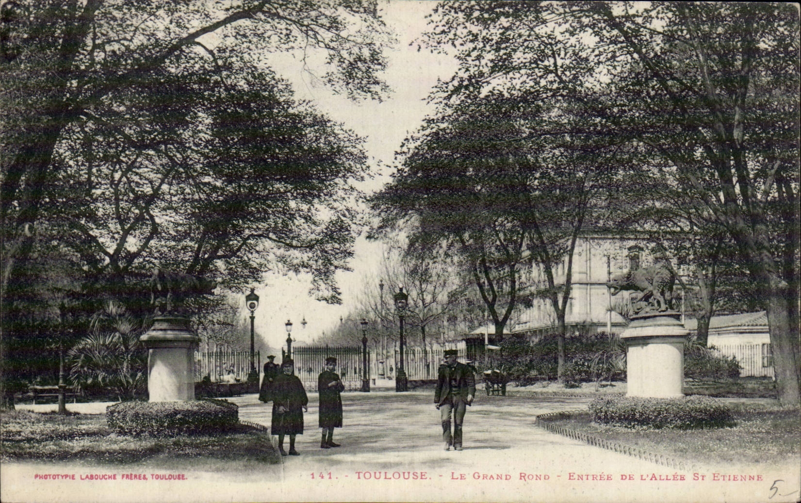 Toulouse - Le Grand Rond - Entrée de l'Allée Saint-Étienne — Phototypie Labouche Frères, Toulouse, n°141