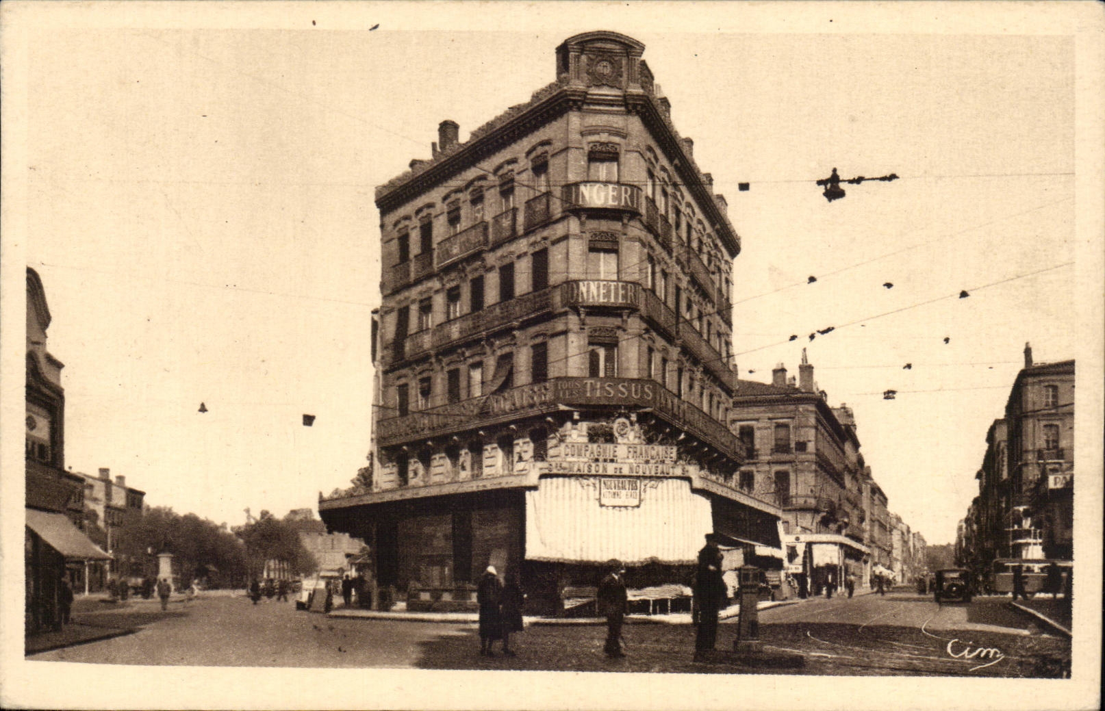 Toulouse — Carrefour Rue Alsace-Rue Bayard — Bâtiment de la Compagnie Française des Tissus Ingeri