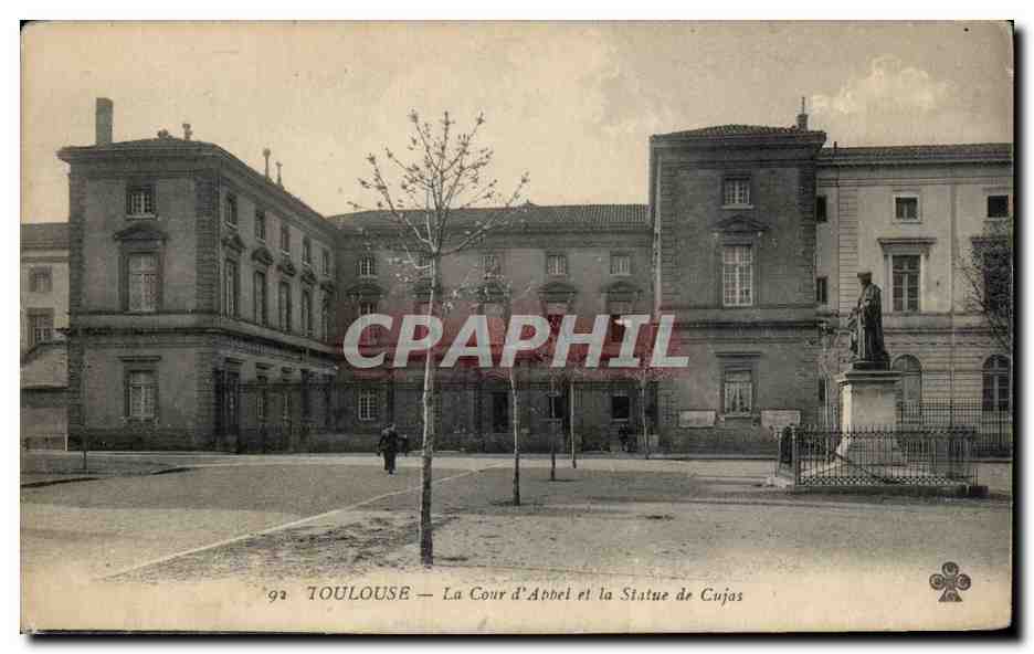 Toulouse - La Cour d'Abbei et la Statue de Cujas - CPA 