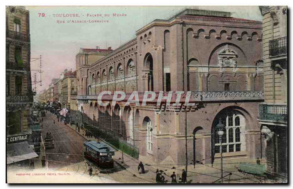 Toulouse - Facade du Musee - CPA 