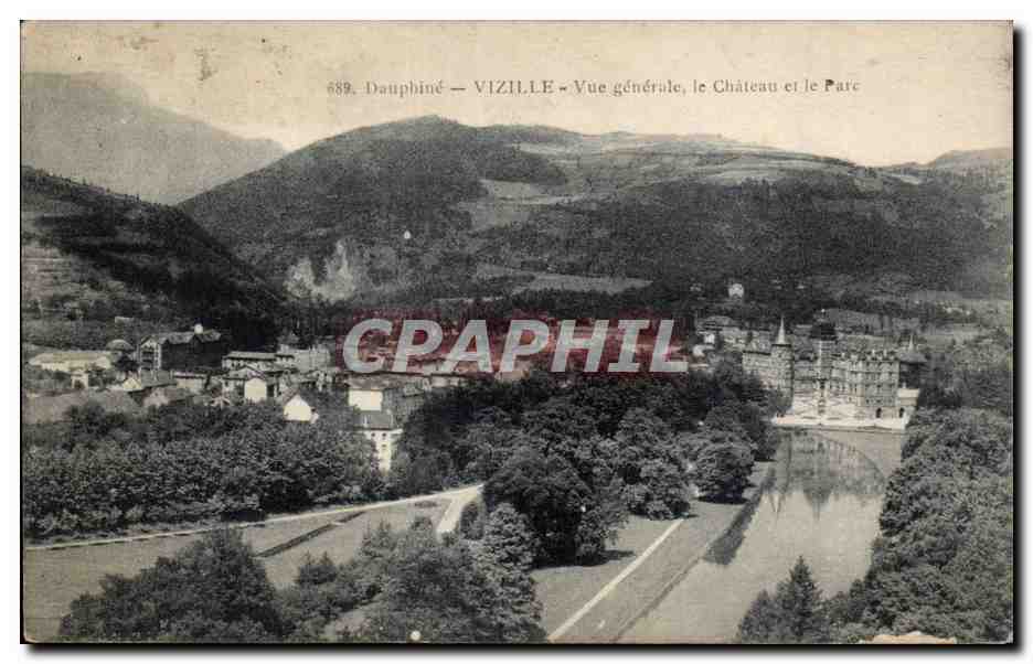 Vizille - Vue Generale - Le Chateau et le Parc - CPA 